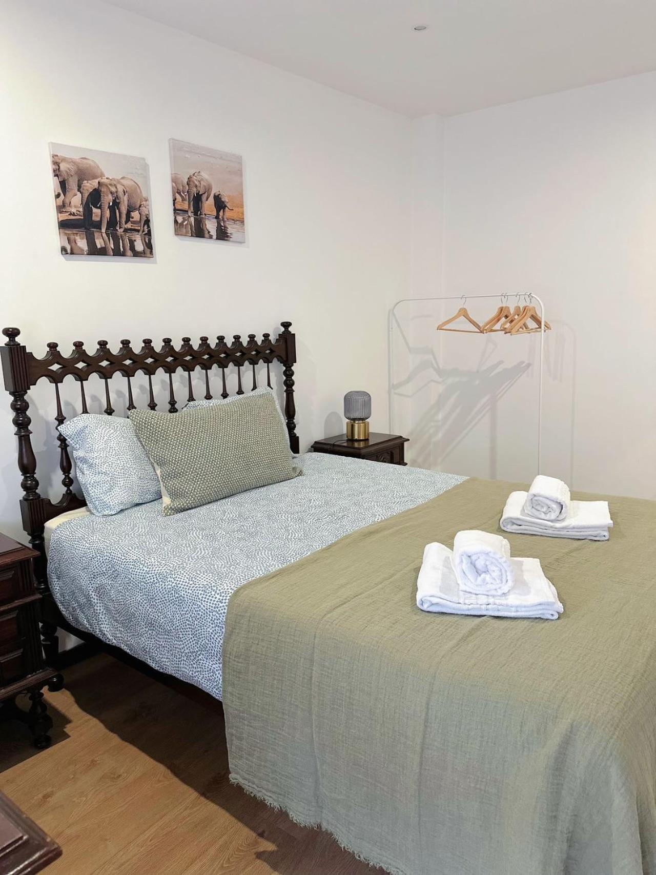 Downtown 2 Minutes By Walk To Center And Metro-Direct To Airpot T4 Apartment ปอร์โต ภายนอก รูปภาพ