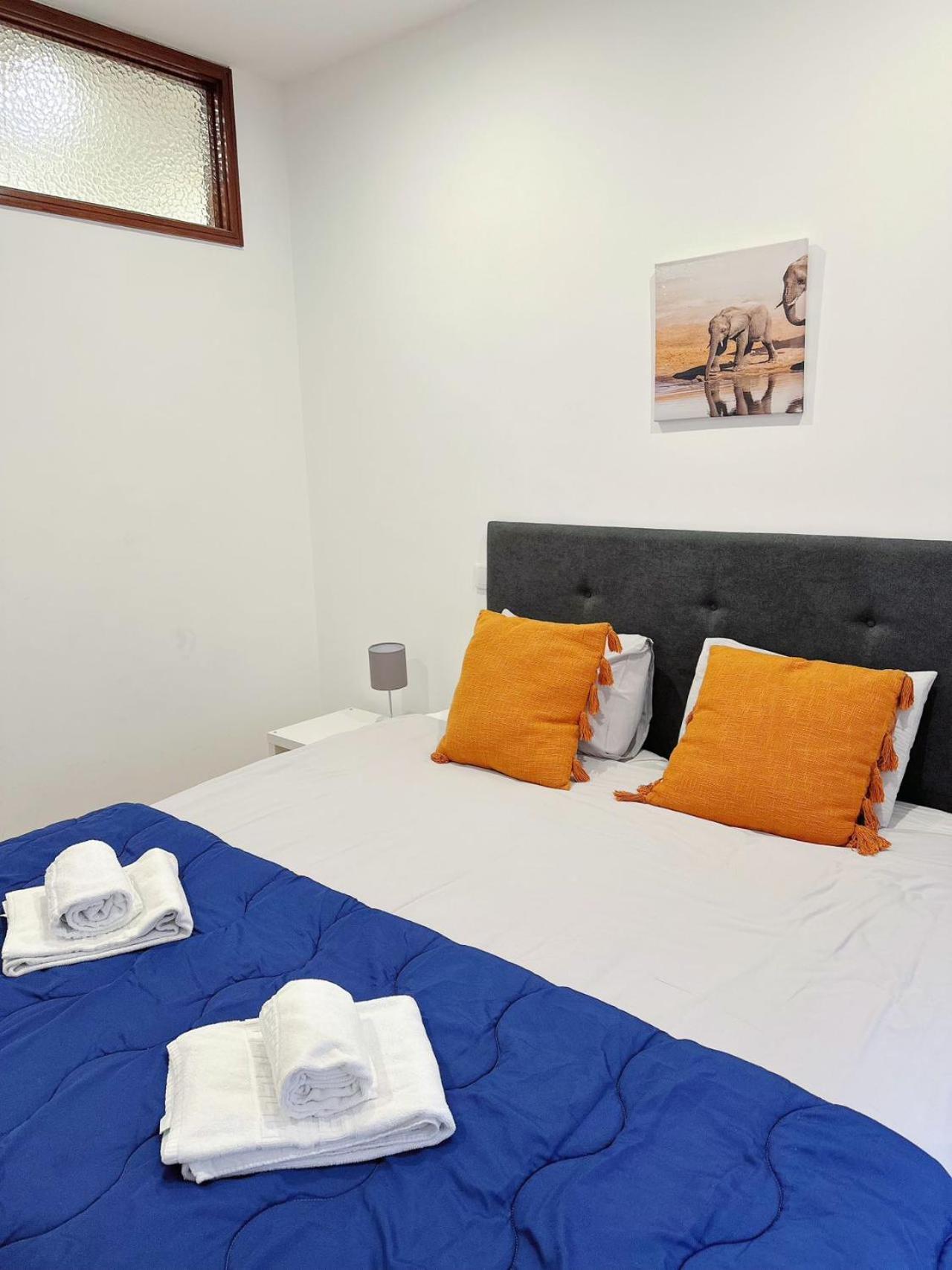 Downtown 2 Minutes By Walk To Center And Metro-Direct To Airpot T4 Apartment ปอร์โต ภายนอก รูปภาพ